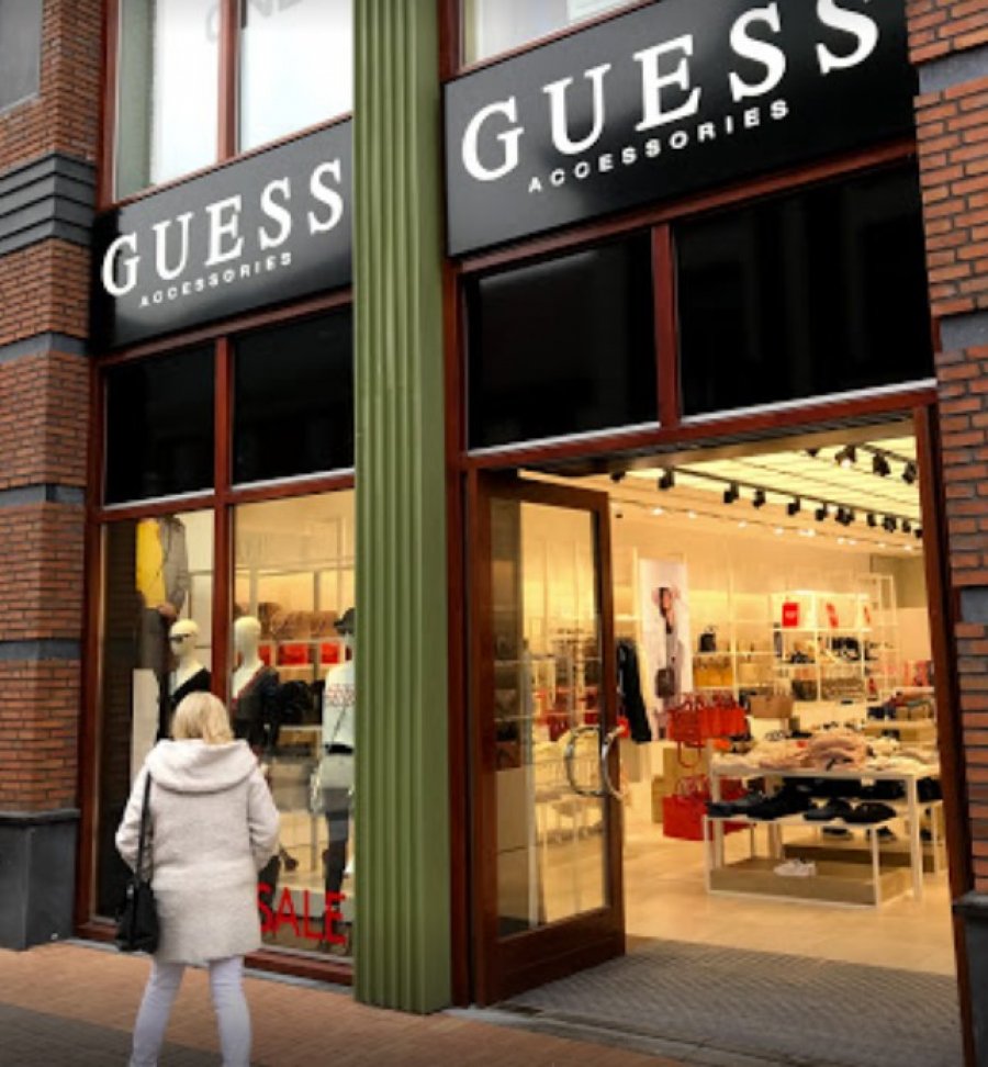 Onweersbui kompas pizza Guess Accessories Outlet -- Designer Outlet Roermond